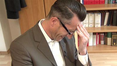 Verklag mich doch!: Folge 35: Kameras überall