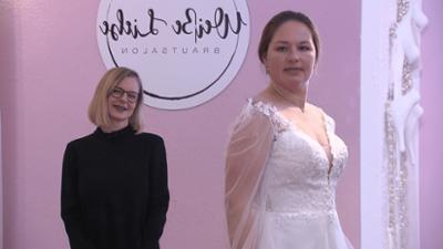 Zwischen Tüll und Tränen: Folge 52: Traurednerin auf Brautkleidsuche