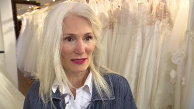 Zwischen Tüll und Tränen: Folge 99: Zu Gast im "Kurvenschön"