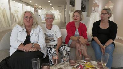 Zwischen Tüll und Tränen: Folge 94: Zu Gast bei der Brautmodenmesse