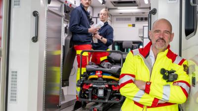 Der Gesundheitskompass mit Dr. med. Esser: Folge 1: Notfallmedizin am Limit: Was tun, wenn jede Sekunde zählt?