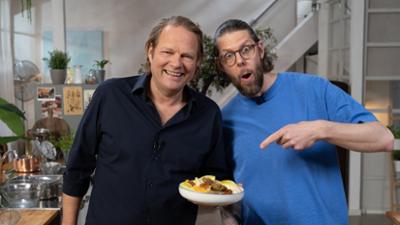 Einfach & köstlich: Chicorée-Salat & Falafel: Björn Freitag kocht mit Philipp Vogel