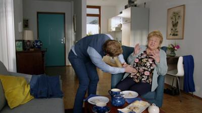 Familie Dr. Kleist: Folge 109: Warnzeichen (S08/E12)