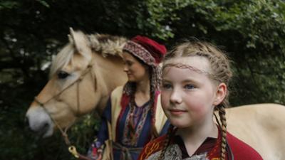 Gudrun die Wikingerprinzessin: Folge 3 · Das Fjordpferd Gudrun die Wikingerprinzessin: Folge 3 · Das Fjordpferd