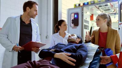 In aller Freundschaft: Folge 846: Manneskraft (S22/E09)