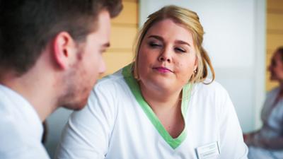 In aller Freundschaft: Folge 852: Ehrlich währt am längsten? (S22/E15)