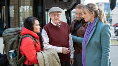 In aller Freundschaft: Folge 885: Ärztin über Nacht (S23/E06)