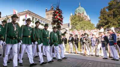 Lokalzeit live - Das Neusser Bürger-Schützenfest 2025: Lokalzeit live: Das Neusser Bürger-Schützenfest 2025