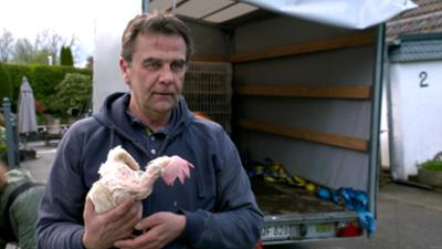 Menschen hautnah: Vom Glück, ein Huhn zu retten