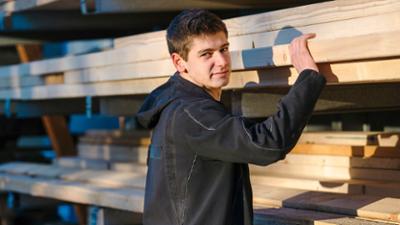 Passt, wackelt und hat Luft: Folge 5: Zimmerer auf Hawaii? Veit träumt vom Auswandern