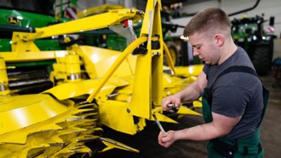 Passt, wackelt und hat Luft: Folge 4: Jannis checkt das messerscharfe Mais-Gebiss