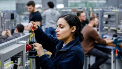 Planet Wissen: Die Zukunft des Handwerks: Von neuen Technologien und alten Techniken