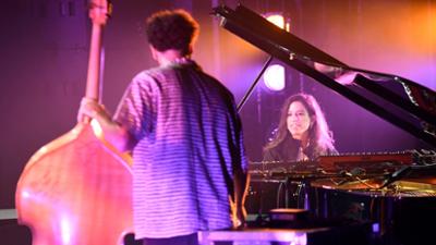 Sharon Mansur Trio - Leverkusener Jazztage 2025: Sharon Mansur Trio: Leverkusener Jazztage 2025