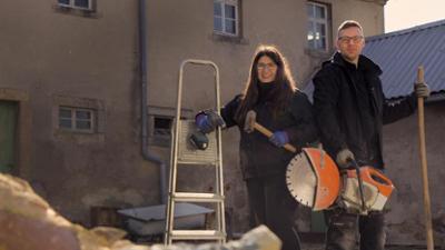 37 Grad Leben  - die Einzeldokus: Staffel 2026, Folge 7: Kirche ersteigern, Hof retten, Leben im Umbau