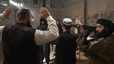 9/11 - Die Geiseln des Terrors: Staffel 1, Folge 2: Gefangen in Kabul 