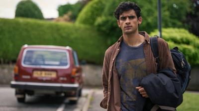 A Good Girl's Guide to Murder: Staffel 1, Folge 6: Wie man einen Mord aufklärt A Good Girl's Guide to Murder: Staffel 1, Folge 6: Wie man einen Mord aufklärt