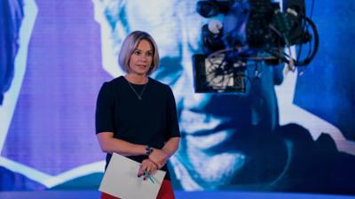 A Very Royal Scandal: Staffel 1, Folge 3: Die Stille nach dem Schuss