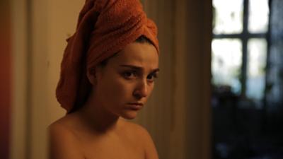 About Saturday: Staffel 1, Folge 9: Screw you guys I'm going home