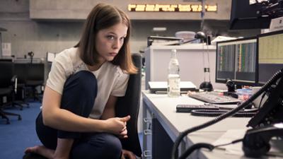 Bad Banks: Staffel 1, Folge 3: Der Mann aus London