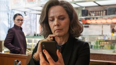 Bad Banks: Staffel 2, Folge 2: Bankensterben