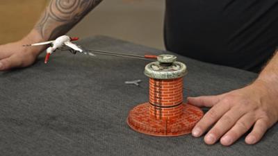 Bares für Rares: Staffel 2026, Folge 13: Alle fliegen auf den Storch