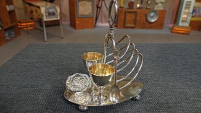 Bares für Rares: Staffel 2025, Folge 13: Wer steht auf gehobene Tischkultur?