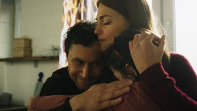 Bauchgefühl: Staffel 1, Folge 6: Wieder Lena