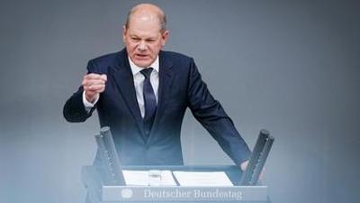 Berlin direkt: 'Scholz: Wir liefern schwere Waffen' Berlin direkt: 'Scholz: Wir liefern schwere Waffen'