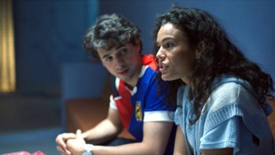 Bestseller Boy: Staffel 1, Folge 7: Flucht ins Blaue 