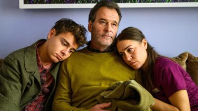 Bettys Diagnose: Staffel 13, Folge 6: Liebe auf Bewährung