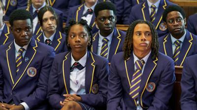 Boarders - Welcome to St. Gilbert's: Staffel 2, Folge 1: Piercings & Protests