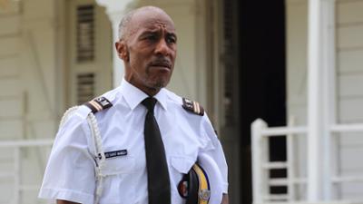 Death in Paradise: Staffel 5, Folge 4: Späte Reue