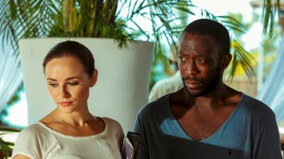 Death in Paradise: Staffel 2, Folge 3: Der 3-Uhr-Tee