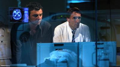 Der Bergdoktor: Staffel 4, Folge 1: Freier Fall