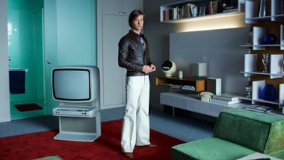 Der gleiche Himmel: Staffel 1, Folge 1: Der gleiche Himmel (1/3)