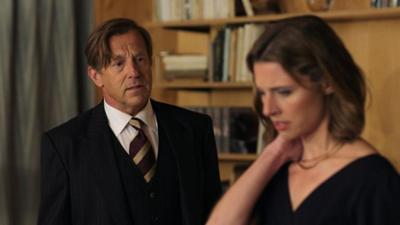 Der Palast: Staffel 2, Folge 1: Aufbruch ins Ungewisse