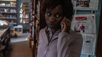 Der Überfall: Staffel 1, Folge 1: Montag: Der Schuss
