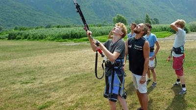 Die Jungs-WG: Sommer. Sonne. Elternfrei.: Staffel 1, Folge 9: Blitz und Donner