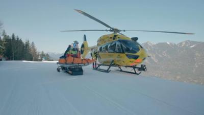 Die Lebensretter von Murnau: Staffel 1, Folge 1: Rippenbruch und Milzverletzung nach Skiunfall