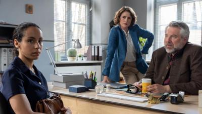 Die Rosenheim-Cops: Staffel 22, Folge 15: Der Stein des Anstoßes