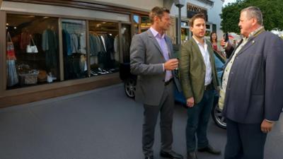 Die Rosenheim-Cops: Staffel 16, Folge 8: Haarscharf ins Herz