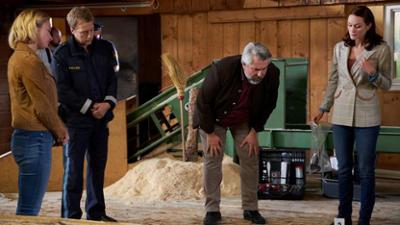 Die Rosenheim-Cops: Staffel 21, Folge 2: One Way in den Tod