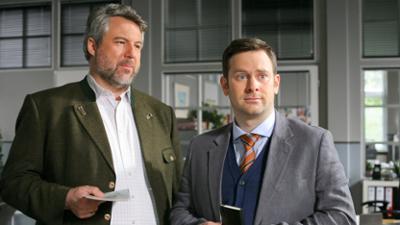 Die Rosenheim-Cops: Staffel 14, Folge 21: Ein Abgang mit Blubb