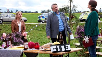 Die Rosenheim-Cops: Staffel 20, Folge 25: Verlobt oder tot