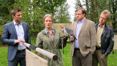 Die Rosenheim-Cops: Staffel 13, Folge 3: Ausgeflogen