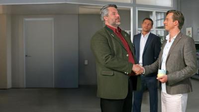 Die Rosenheim-Cops: Staffel 15, Folge 19: Auch Überflieger stürzen ab