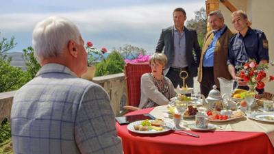Die Rosenheim-Cops: Staffel 17, Folge 10: Ein ganz besonderes Event