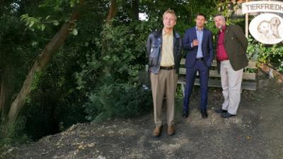 Die Rosenheim-Cops: Staffel 16, Folge 11: Bello ist tot