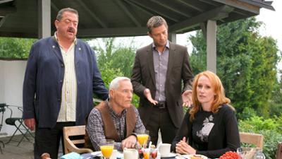 Die Rosenheim-Cops: Staffel 13, Folge 8: Gefährliche Affären