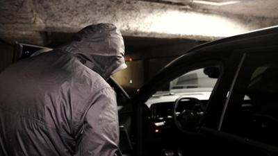 Die Spur - die Einzeldokus: Staffel 2025, Folge 23: Gehackt, geknackt, geklaut - Die geheimen Tricks der Automafia